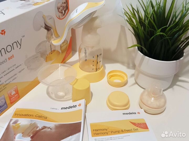 Молокоотсос medela ручной с соской Calma