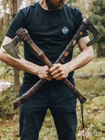 Топор кованый ручной работы Варяг