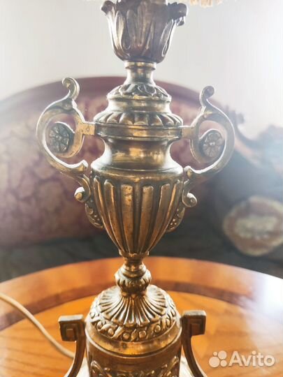 Старинная настольная лампа Бронза
