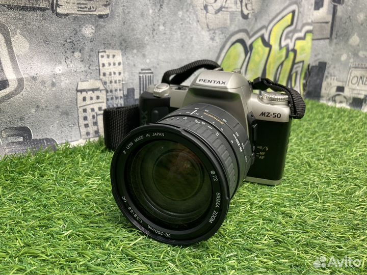 Pentax MZ-50 + Sigma Zoom 28-200mm 3.8-5.6 UC