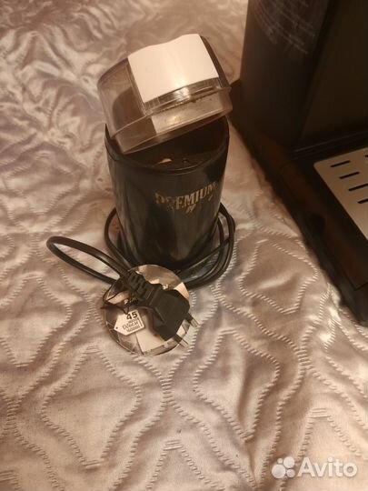 Кофемашина рожковая + кофемолка