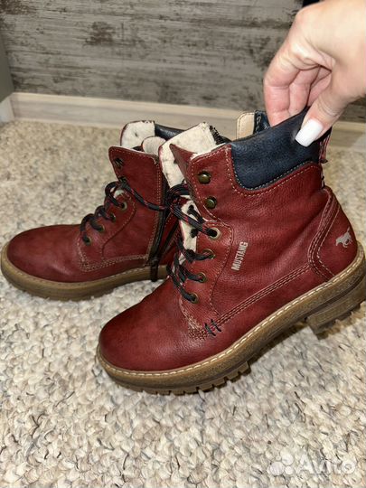 Ботинки боты зимние mustang 37