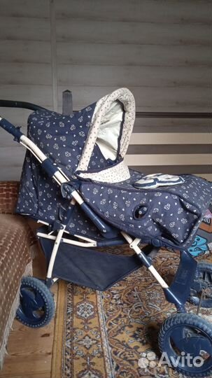 Прогулочная коляска hauck