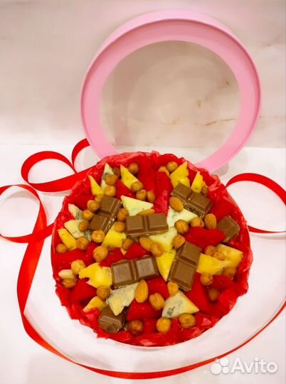 Мужские женские букеты съедобные