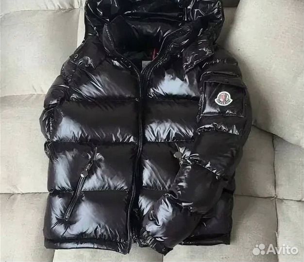 Пуховик moncler глянцевый