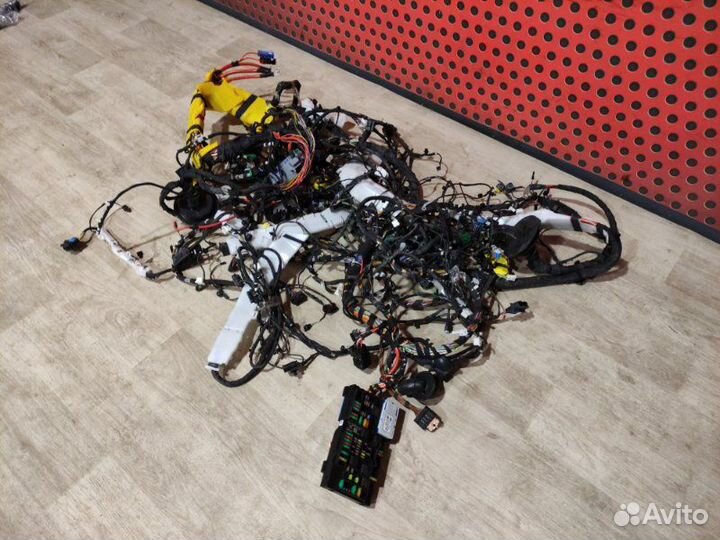 Проводка салона Bmw I4 G26 2022