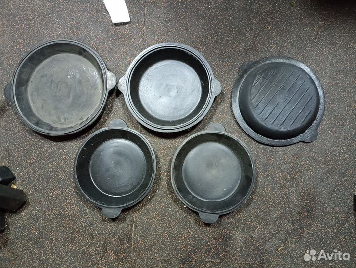 Крышки сковородки чугунные