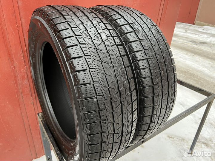 Yokohama Ice Guard G075 215/65 R17 99Q