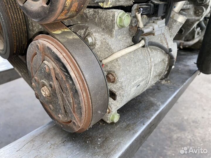 Компрессор кондиционера MR20DE Nissan X-Trail NT31