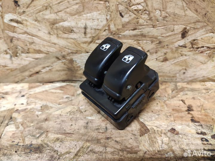 Блок управления подъемниками Chevrolet Aveo T250