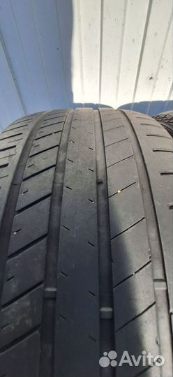 Blacklion Voracio CUV 275/45 R21 110Y