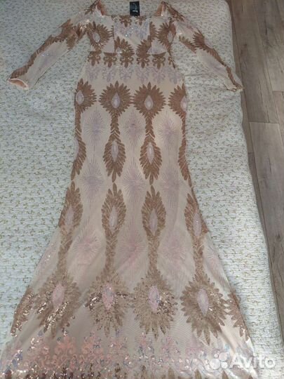 Платье новое