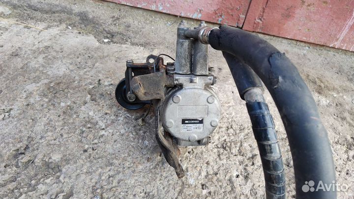 Запчасти кондиционера Toyota town ace