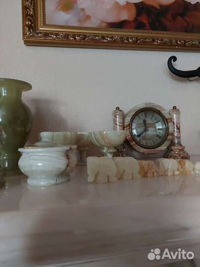 Коллекция изделий из оникса