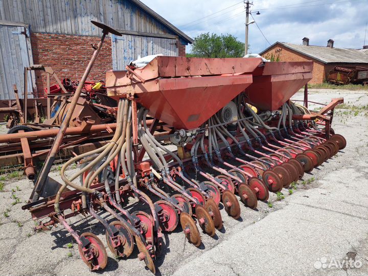 Сеялка зерновая спу-6