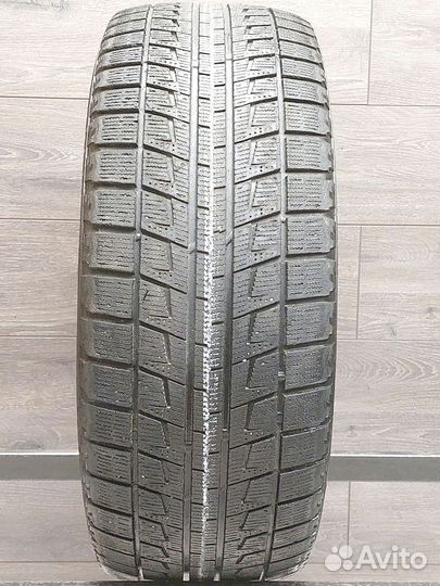 Bridgestone Blizzak Revo2 215/55 R17 94Q