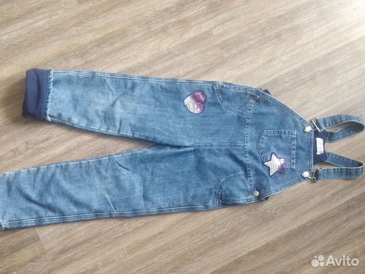 Джинсы на девочку 116