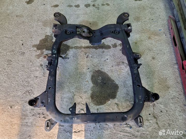 Подрамник передний Опель Астра H 2004-2014