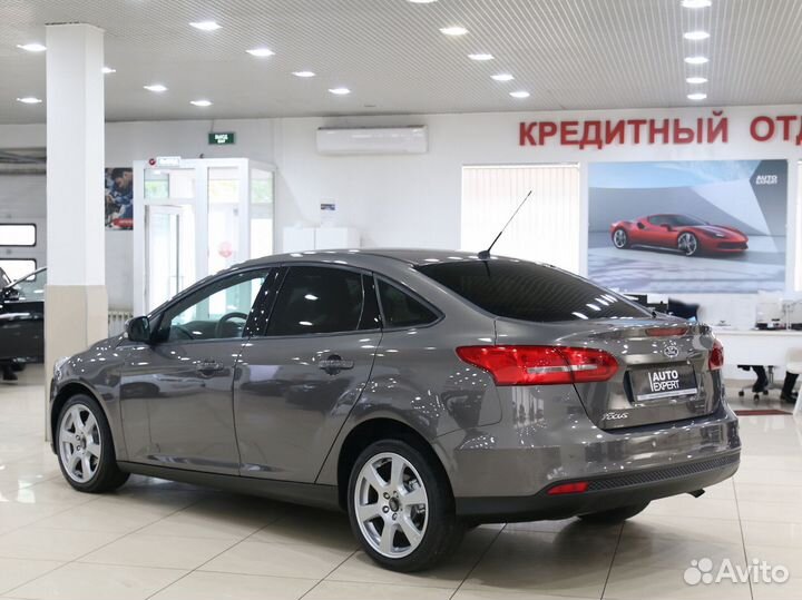 Ford Focus 1.6 AMT, 2015, 96 000 км