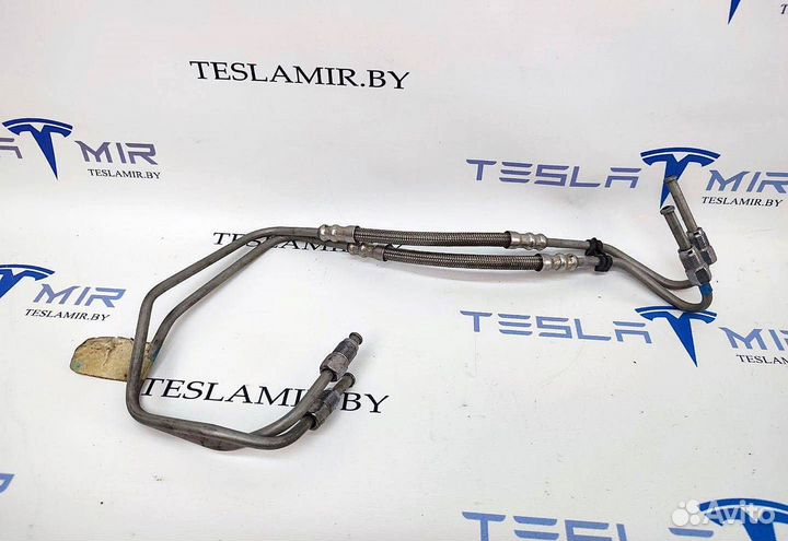 Трубка тормозная Tesla Model 3 2020 1044711-00