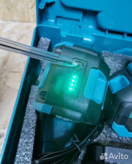 Гайковерт Makita 800 Нм (Арт.64107)