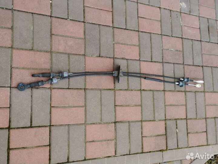 Трос коробки МКПП Hyundai i30 2007-2012год