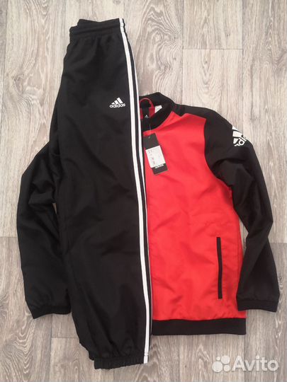 Костюм спортивный на подростка