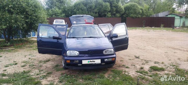 Volkswagen Golf 1.6 МТ, 1996, 153 000 км