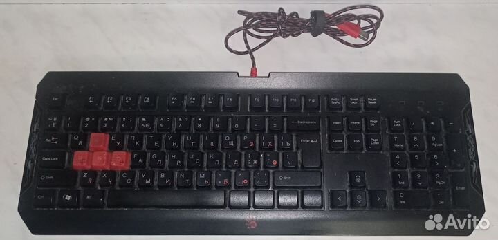 Игровая клавиатура Bloody Q100