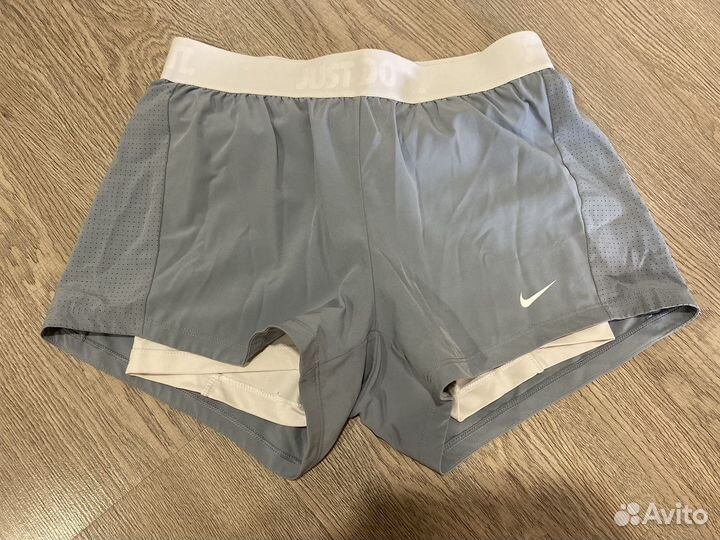 Шорты nike s