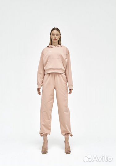 Костюм спортивный