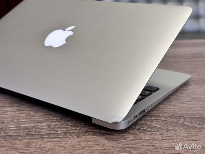 MacBook Air 11 2015 core i5/4gb/128gb/400 циклов