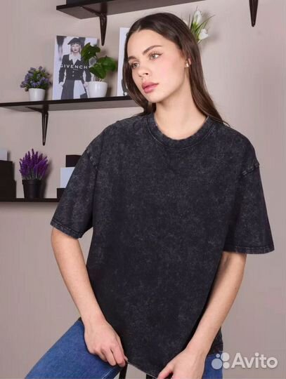 Футболка женская