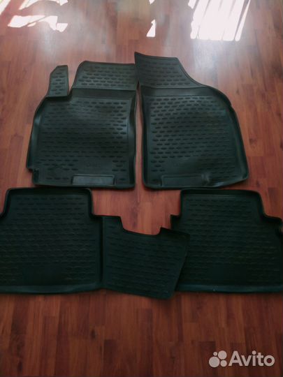 Коврики lacetti