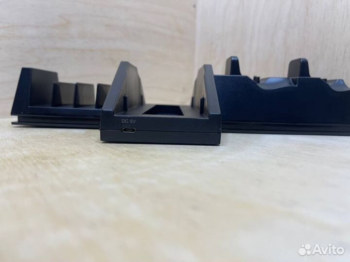 Зарядная станция с охлаждением для PS4