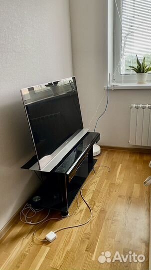 Подставка под тв из каленного стекла