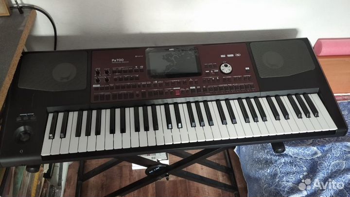 Синтезатор Korg pa 700