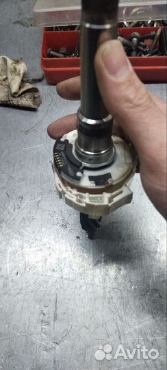 Датчик момента сопротивления повороту