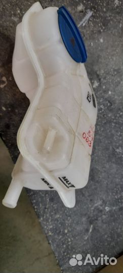 Бачок расшерительный audi