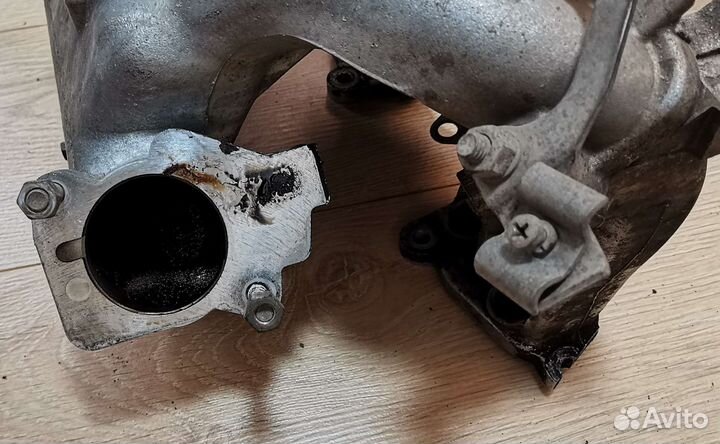 Впускной коллектор 16кл. ваз 2111-1008031-20