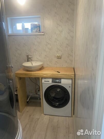 Туалетный столик, столешница, стол