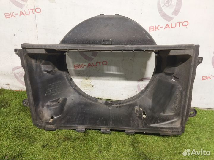 Диффузор радиатора Lincoln Navigator 3 07г