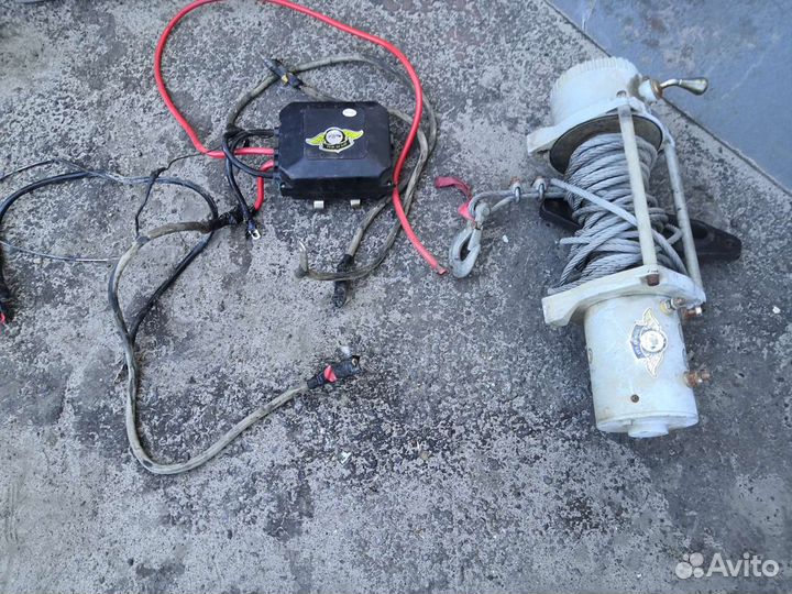Лебедка электрическая 12v бу