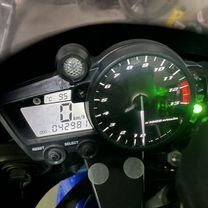 Yamaha R1