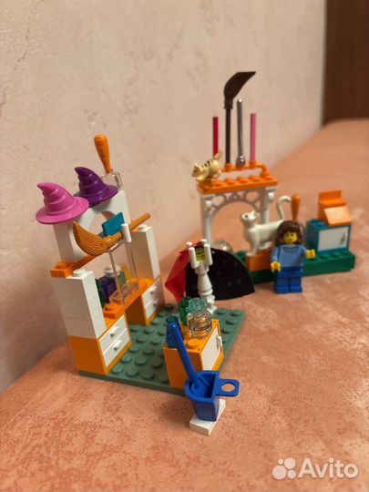 Lego 2002г Гарри Поттер Магазин магич товаров
