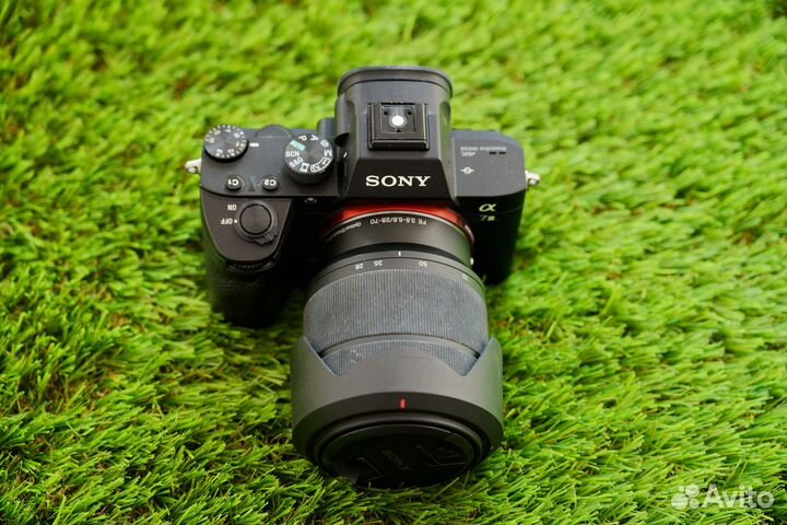 Sony A7 III (a7M3, a7iii) Kit + Sony FE 28-70