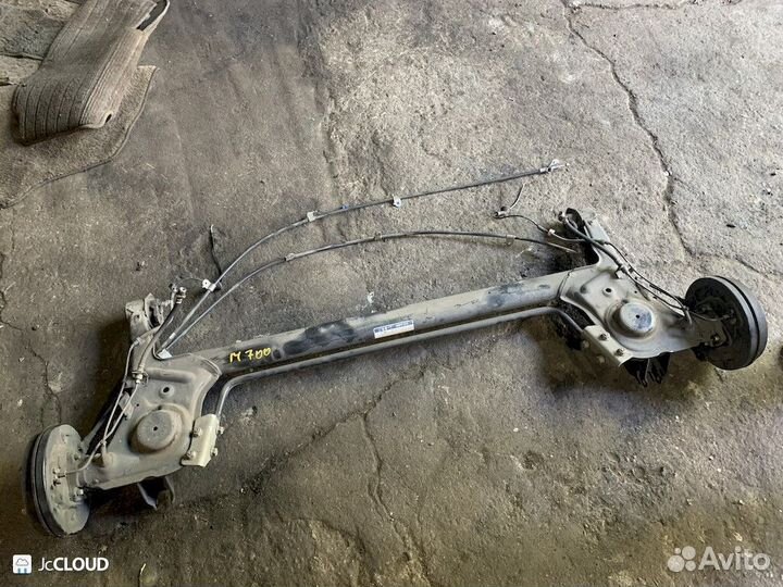 Тросик ручника на toyota passo M700A 1krfe