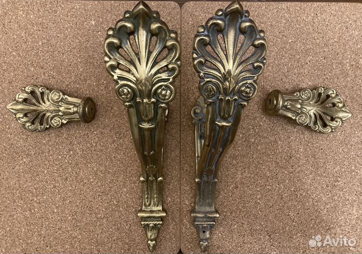 Бронзовые держатели для карнизов с наконечниками