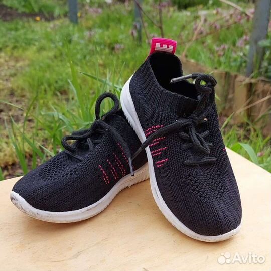 Кроссовки для девочки 26 размер