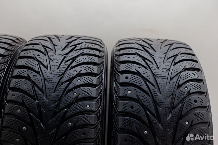 Yokohama Ice Guard IG35 215/55 R17 98T